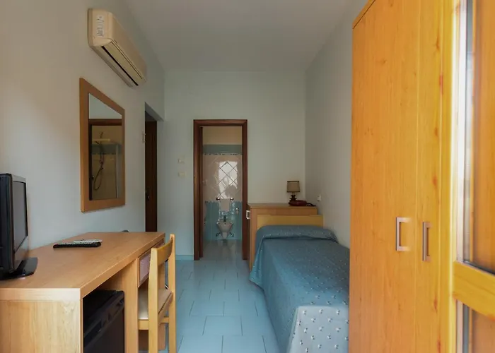 Affittacamere Jollino Dependance *